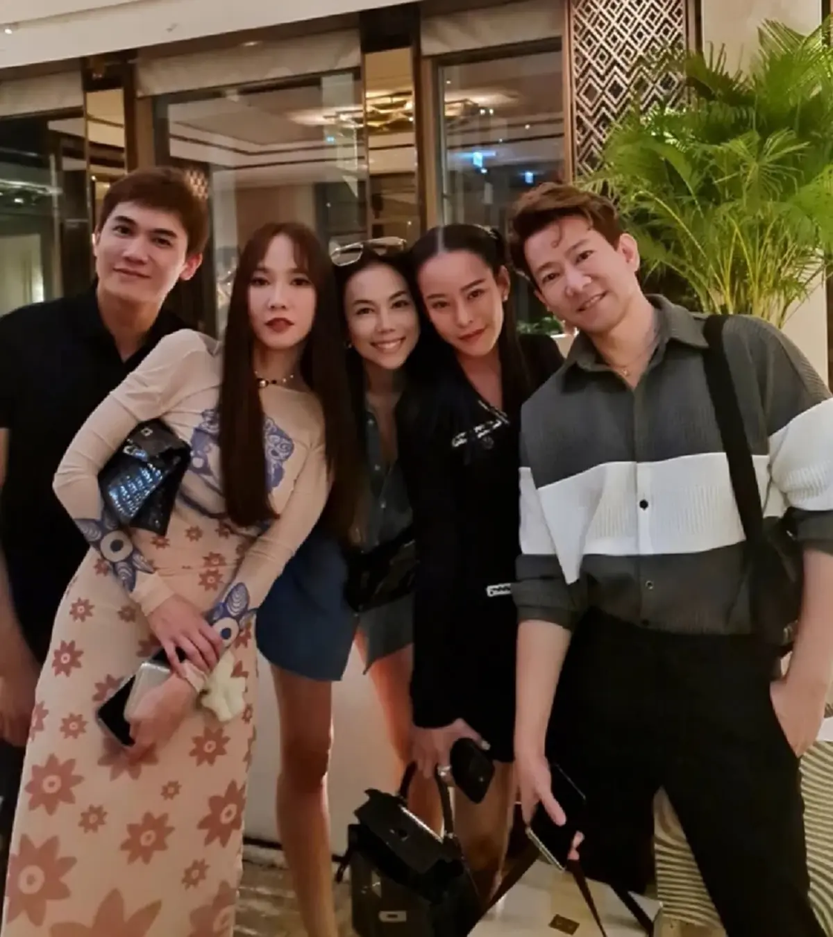 ไฮโซชายประกาศเคียงข้าง หนิง ปณิตา มีปัญหาครอบครัว พร้อมเป็นให้ได้ทุกอย่าง 