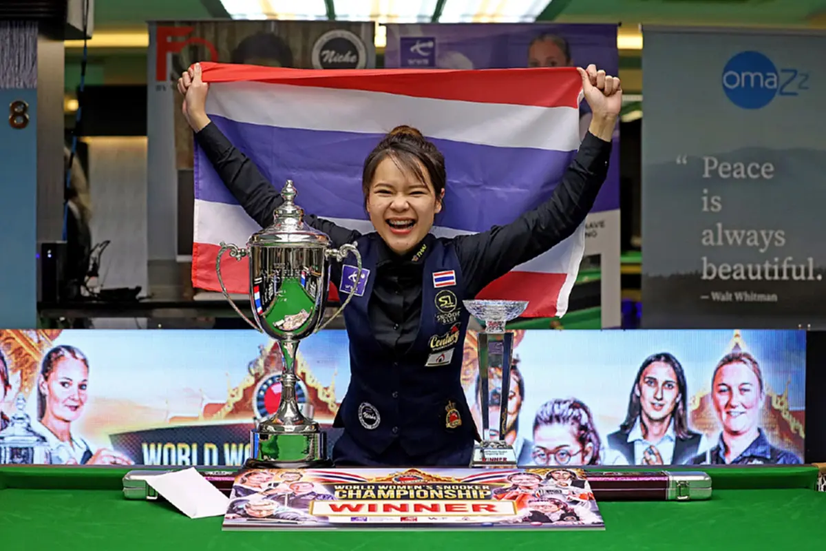 ใบพัด ศรีราชา ผงาดแชมป์โลกสนุกเกอร์ จารึกประวัติศาสตร์สอยคิวหญิงไทยคนที่ 2