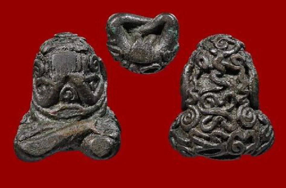 เปิดกรุ 5 พระเครื่อง ของขลังคู่กาย "ขุนพันธ์" พุทธคุณแคล้วคลาด พกติดตัวตลอด