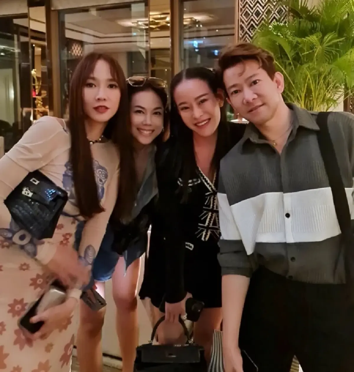 ไฮโซชายประกาศเคียงข้าง หนิง ปณิตา มีปัญหาครอบครัว พร้อมเป็นให้ได้ทุกอย่าง 