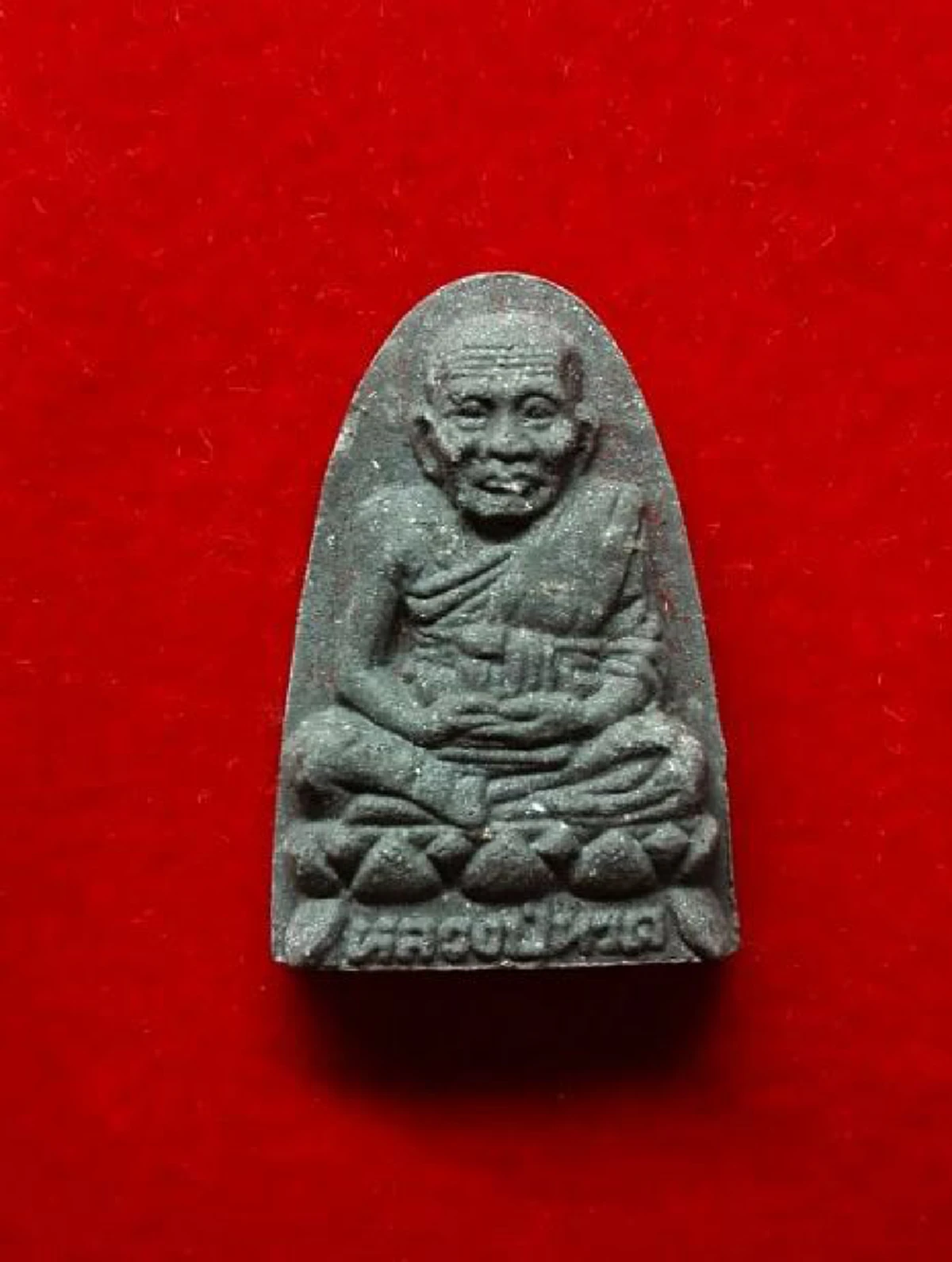 เปิดกรุ 5 พระเครื่อง ของขลังคู่กาย "ขุนพันธ์" พุทธคุณแคล้วคลาด พกติดตัวตลอด