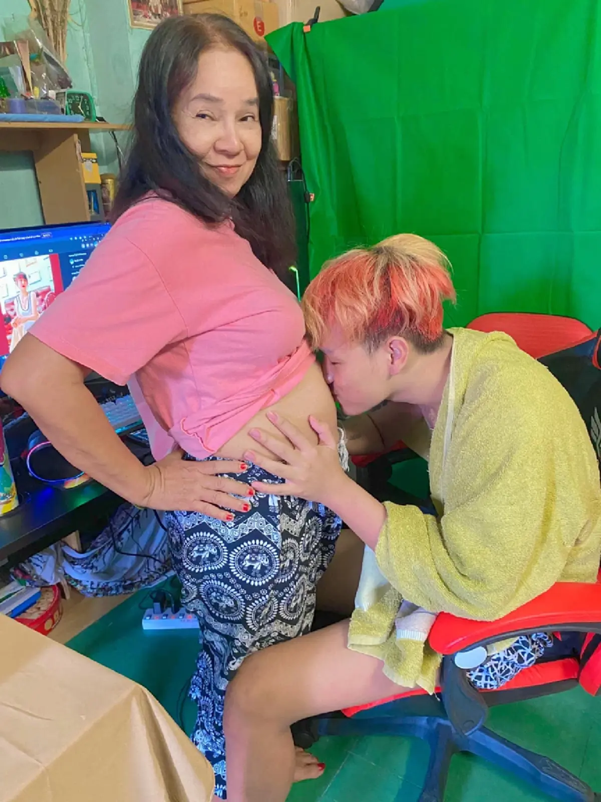 น้องเวฟ พี่พร คู่รักต่างวัย ประกาศข่าวดี มีทายาทลูกแฝด มีลูก ทัวร์ลง ชาวเน็ตจับโป๊ะ ภาพอัลตร้าซาวน์ 