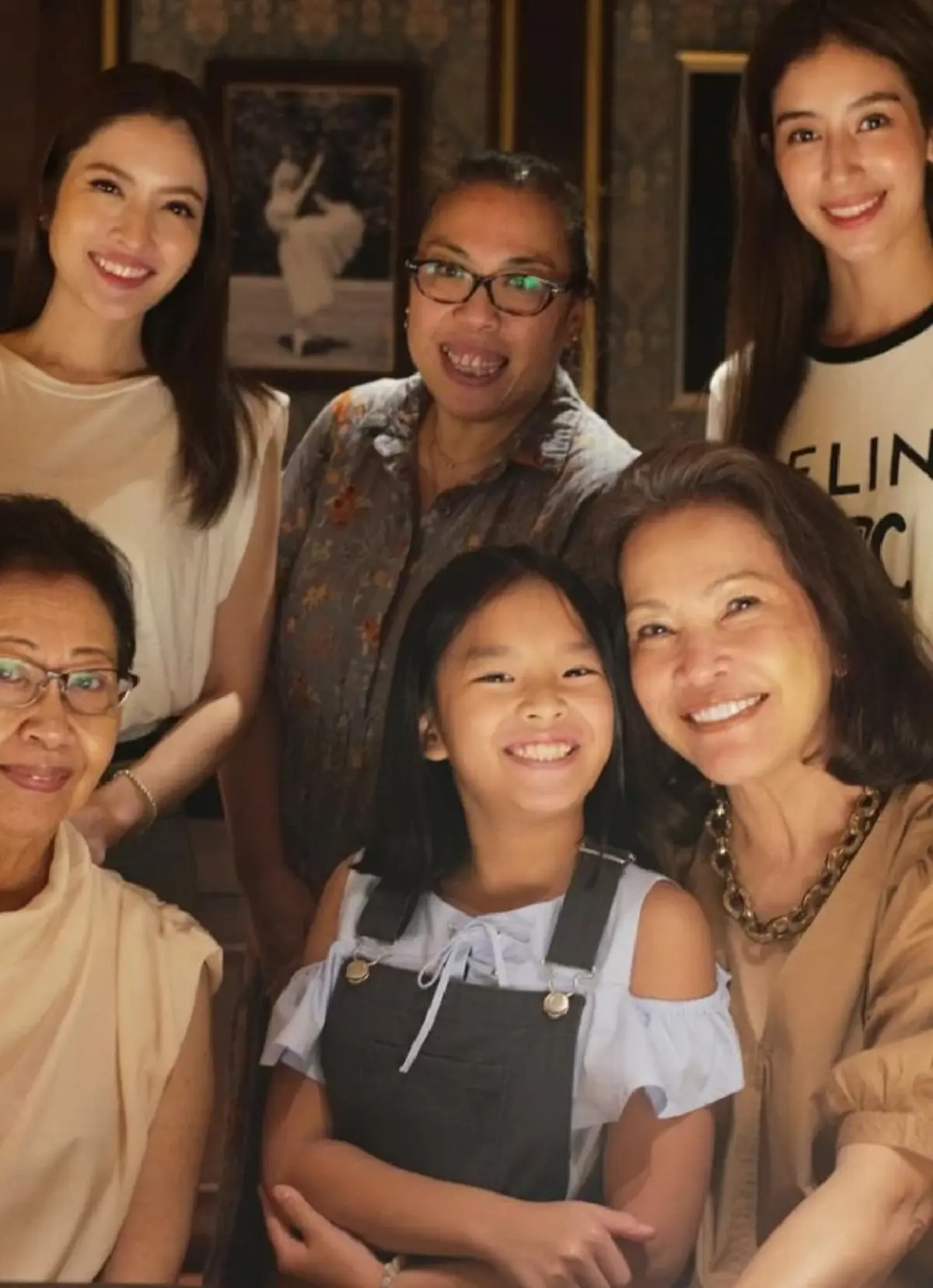 ชาวเน็ตพูดเป็นเสียงเดียวกัน น้องปีใหม่ โตแล้วหน้าเหมือนใครที่สุด