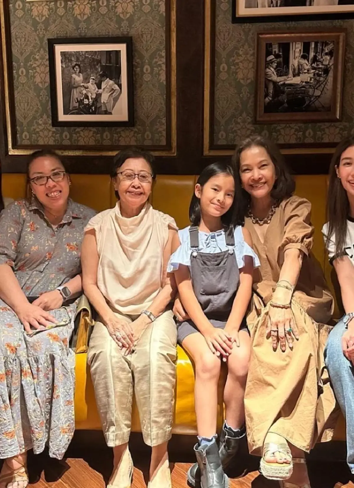 ชาวเน็ตพูดเป็นเสียงเดียวกัน น้องปีใหม่ โตแล้วหน้าเหมือนใครที่สุด