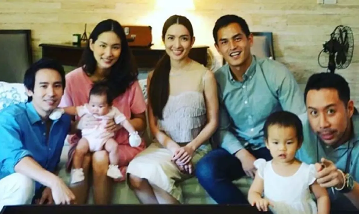 ย้อนมิตรภาพ แอฟ ทักษอร  -   ทิม พิธา พร้อมโมเมนต์แสนน่ารัก