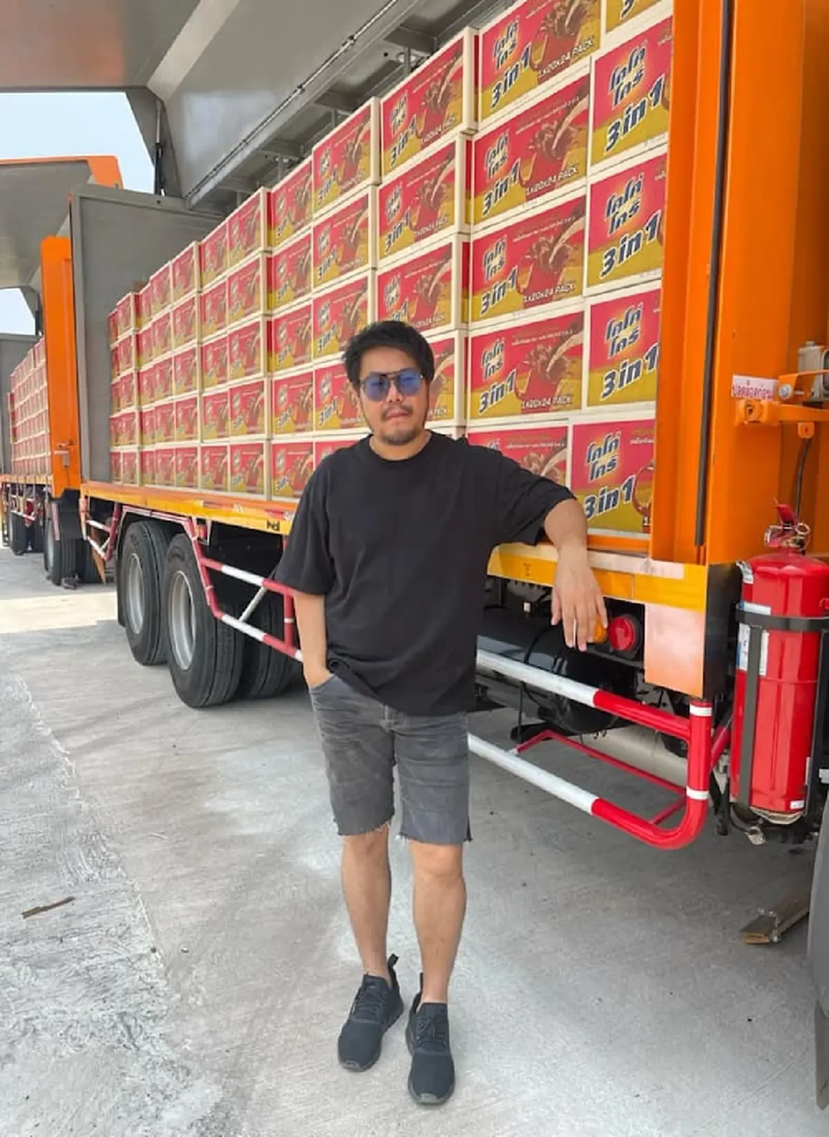 เพชร สหรัตน์ ตัดสินใจครั้งใหญ่ทำศัลยกรรมครั้งแรกในวัย 43 ปี