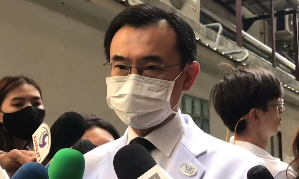 คณบดีแพทย์ศิริราช เผยเรื่องราวประทับใจ ผู้ว่าณรงค์ศักดิ์ ตลอดช่วงการรักษา คณบดีแพทย์ศิริราช เผยเรื่องราวประทับใจ ผู้ว่าณรงค์ศักดิ์ ตลอดช่วงการรักษา