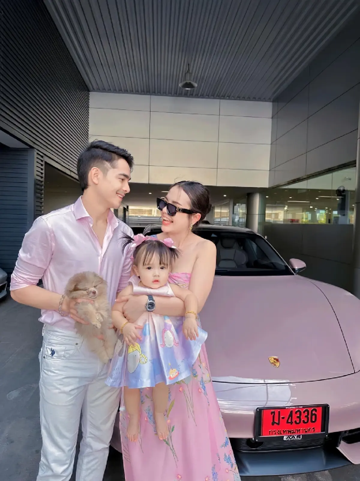 ส่องทะเบียนรถ เจนนี่ ถอยรถหรูป้ายแดง รถหรู หวยดารา รถป้ายแดง งวด 16/06/2566