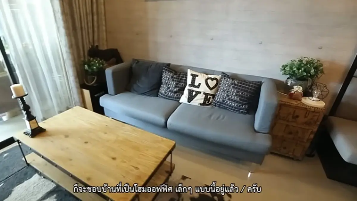 เปิดบ้าน “เอ้ ชุติมา” ที่ตั้งใจสร้างเป็นเรือนหอ ก่อนปิดตำนานรักต่างวัย 6 ปี