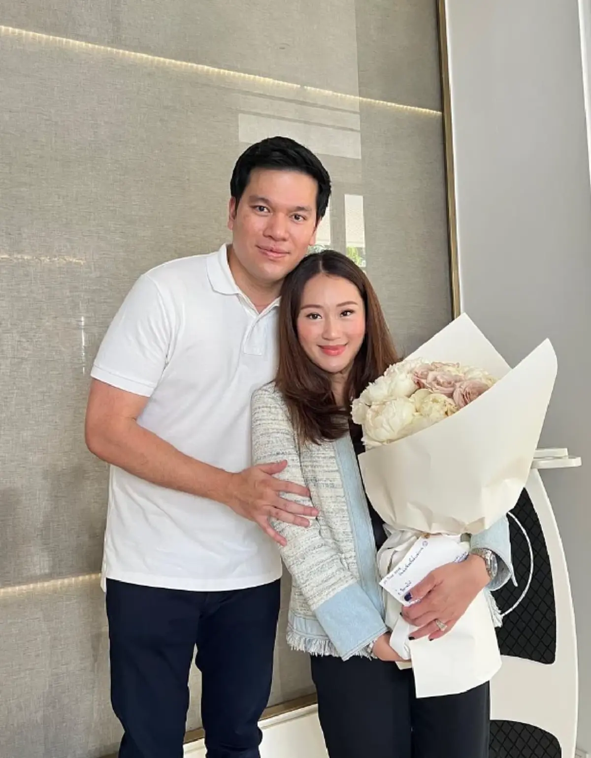 เปิดประวัติ ปอ ปิฎก สุขสวัสดิ์  สามี  อุ๊งอิ๊ง เขยเล็กชินวัตร ที่ไม่ธรรมดา