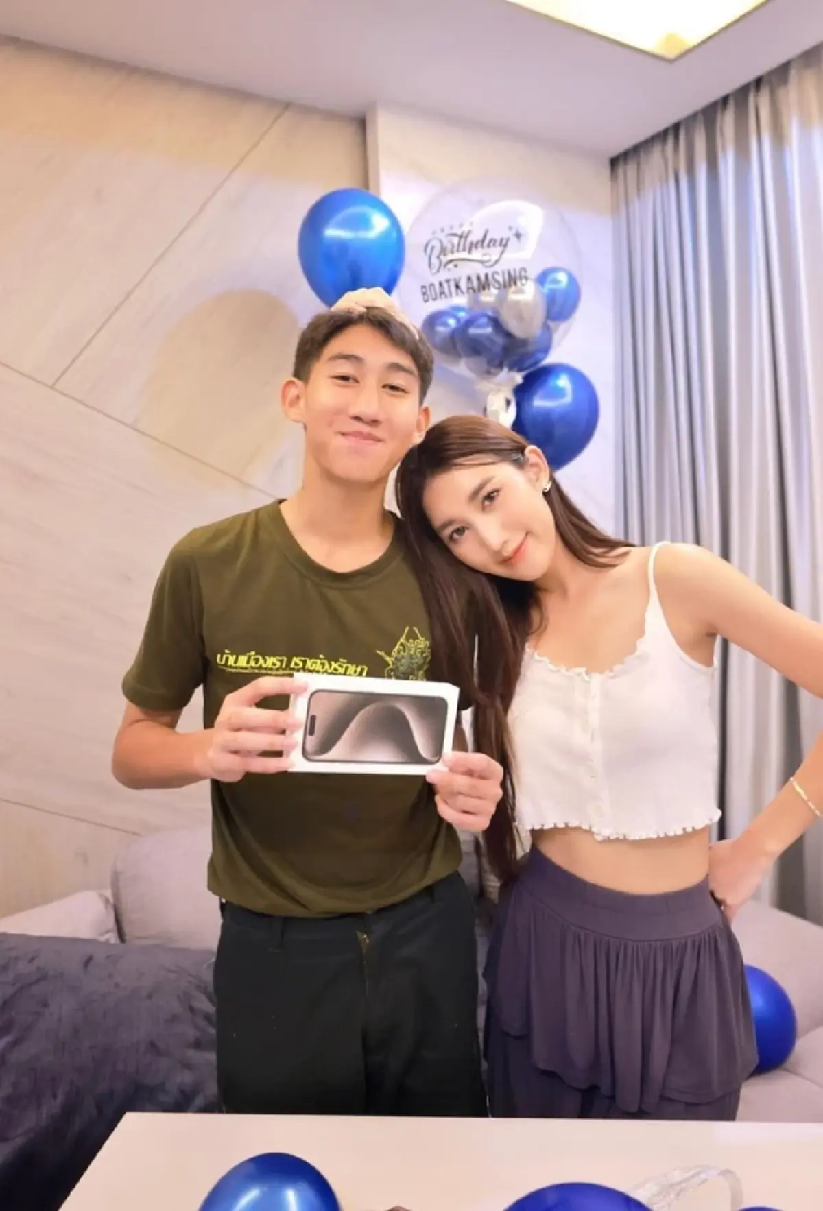 เบส คำสิงห์ ทุ่มหนัก เซอร์ไพรส์ในวันเกิดน้องชาย โบ๊ท คำสิงห์