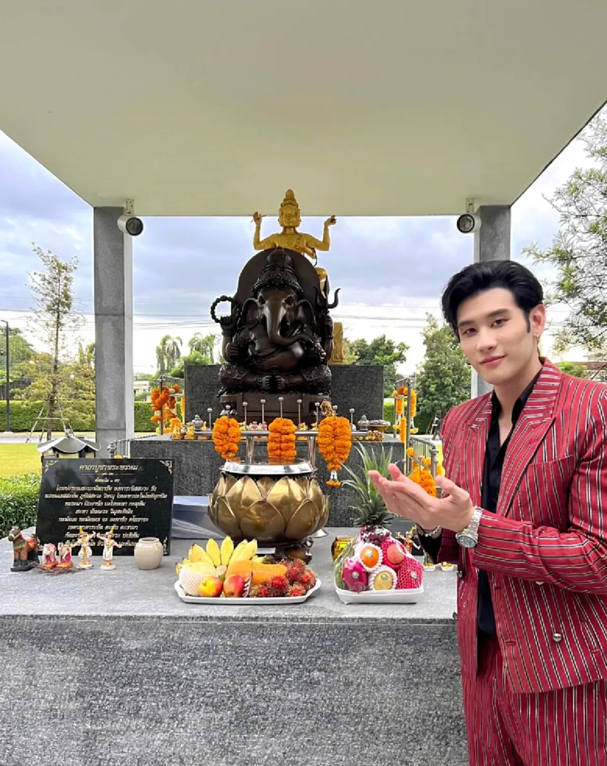 2 ราศี ปีทองเรื่องงาน 2567 ชะตาพลิกจากลูกหนี้เป็นเศรษฐีฉับพลัน