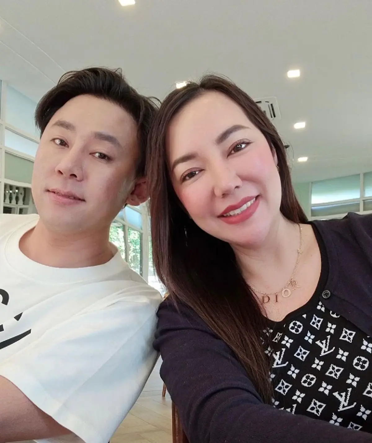 รวบ\"ดาว\"พี่สาวเมียทนายตั้ม ร่วมกันฟอกเงิน 39 ล้าน