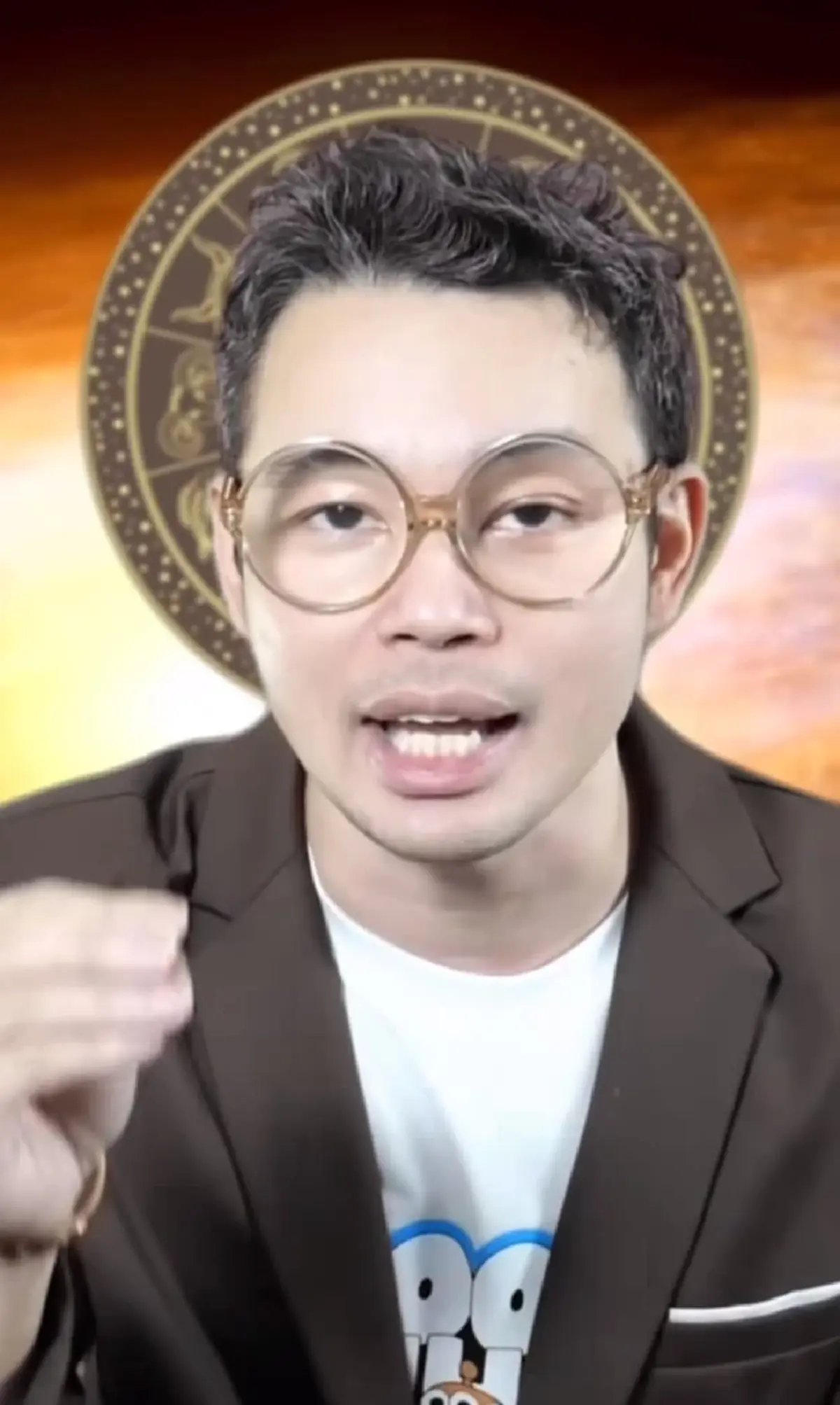 หมอกฤษณ์ คอนเฟิร์มแล้ว 5 ราศี ช่วงนี้เด่นเรื่องงาน จับอะไรเป็นเงินเป็นทอง