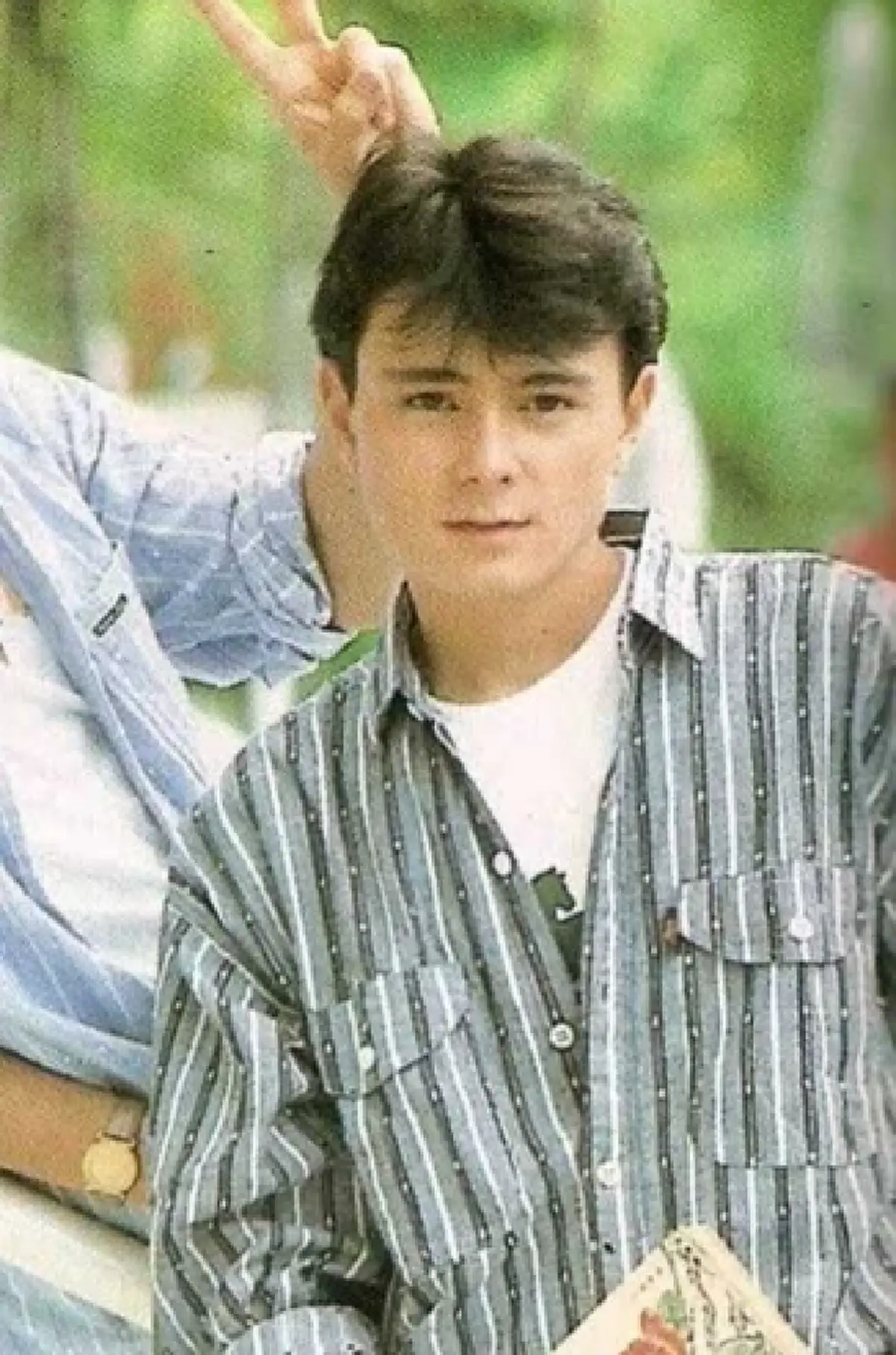 อดีตพระเอกดังยุค 90 ละทางโลก จากบวชเลิกเหล้า ยาวมาถึง 13 พรรษา