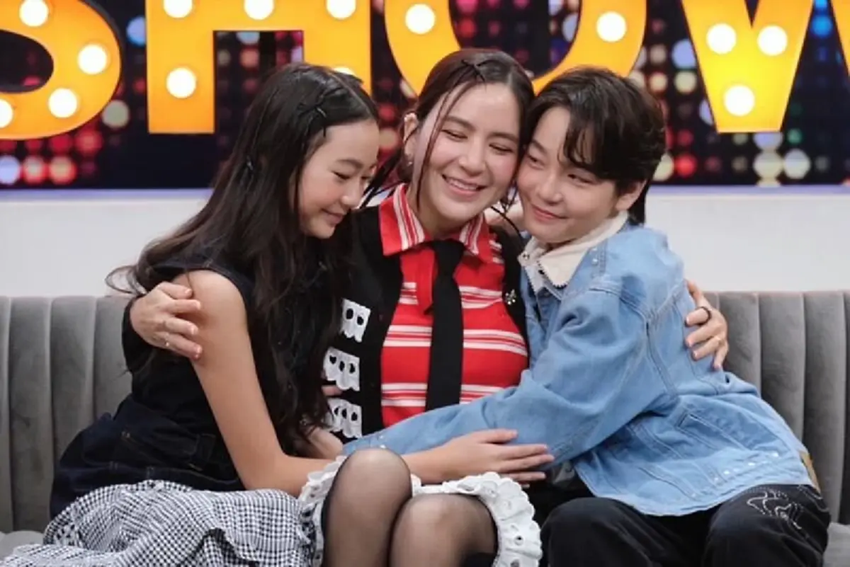 พลอย ชิดจันทร์ เผยแล้ว สาเหตุหอบลูก 2 คน ย้ายจากเชียงใหม่ มาอยู่กรุงเทพฯ