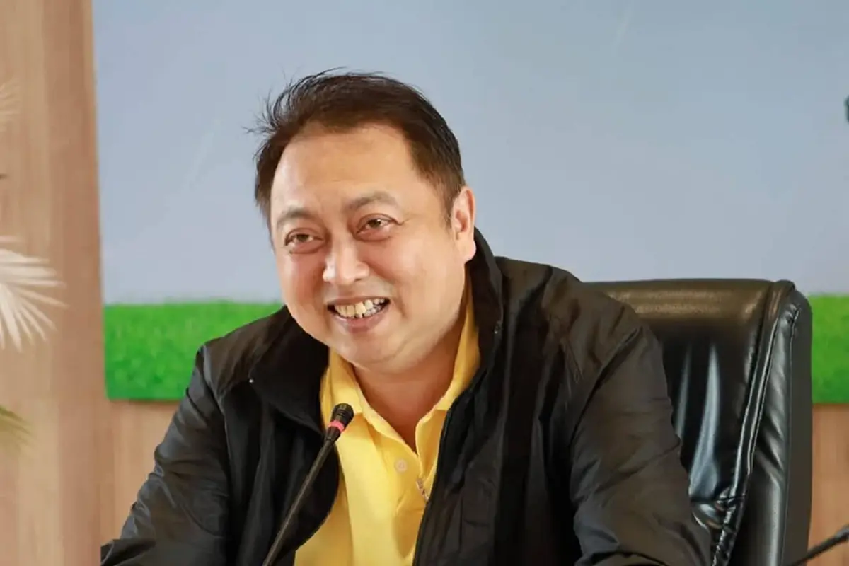 \"สุชาติ\" ฟ้องเอาผิด \"ไอซ์ รักชนก-สหัสวัต\" เรียกค่าเสียหาย 50 ล้าน