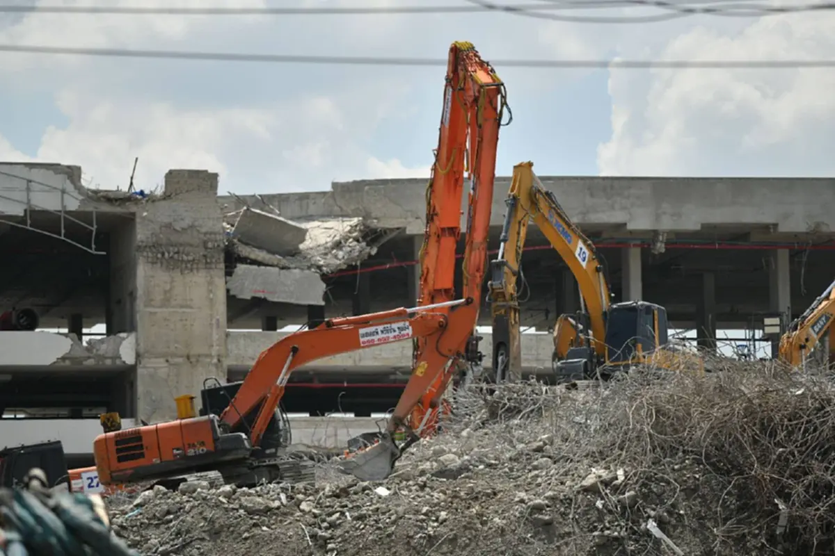 กทม. อัปเดตล่าสุด จำนวนผู้ติดค้าง-ผู้เสียชีวิต เหตุตึก สตง.ถล่ม