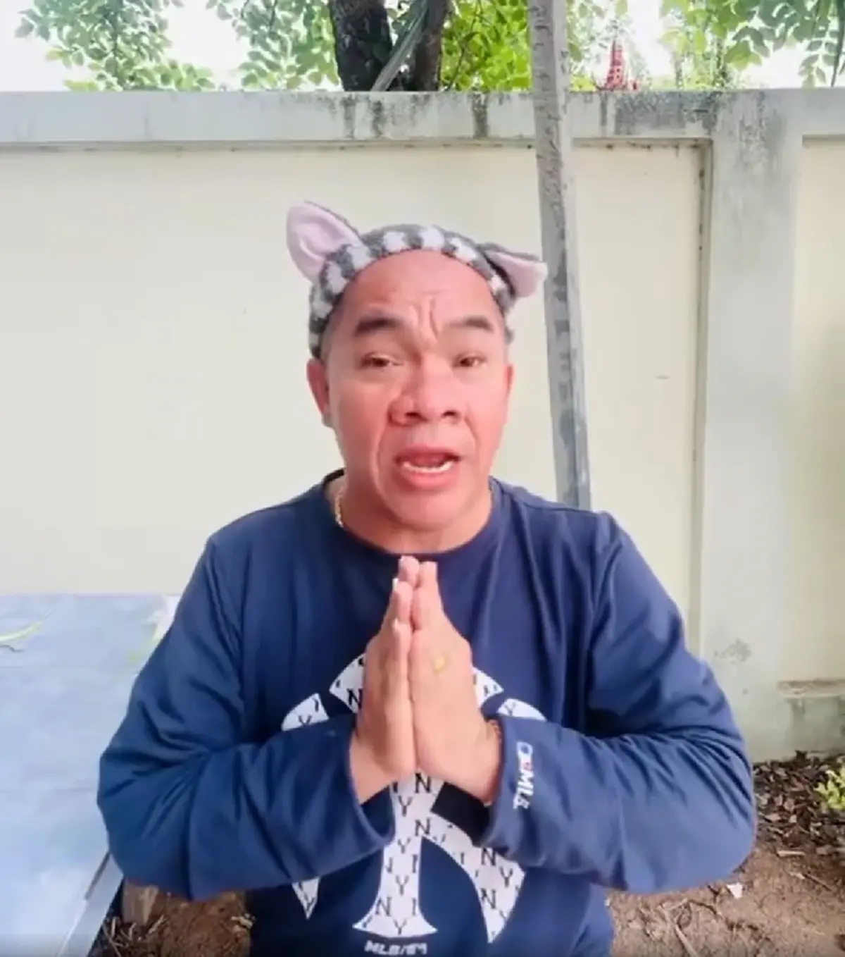 อรชร ออกจาก รพ.แล้ว ขอบคุณมาลัยจากแฟนๆ แกะจ่ายค่ารักษา