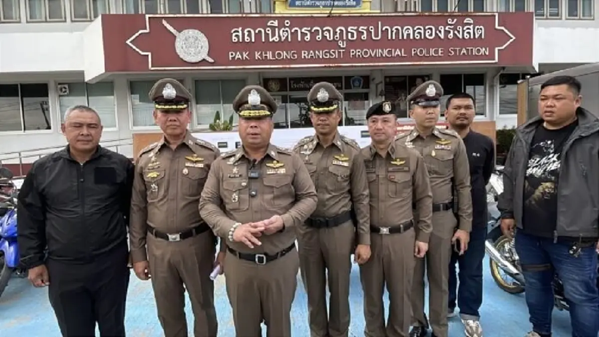 จับแล้ว พ่อ-แม่-ลูก เจ้าของ หอ หึหึ ตร.แจ้งข้อหากรรโชกทรัพย์
