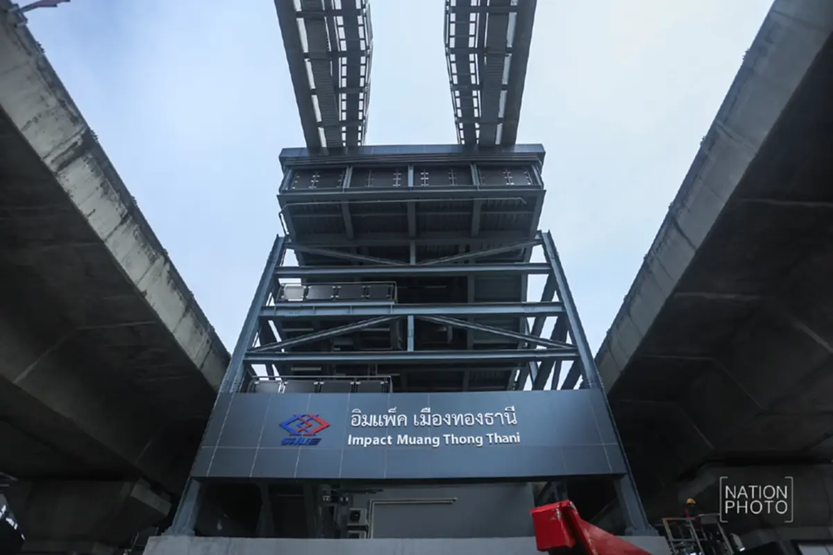 เปิดแล้ว ทดลองนั่งฟรี รถไฟฟ้ามหานคร\"สายสีชมพู\" เข้าเมืองทองธานี