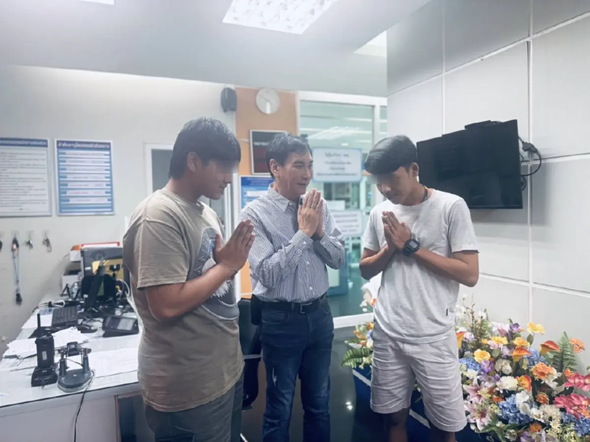 จบสวย ทูน หิรัญทรัพย์ ปะทะ 2 วัยรุ่นคลองถม งานนี้ไม่ต้องมีกระเช้า