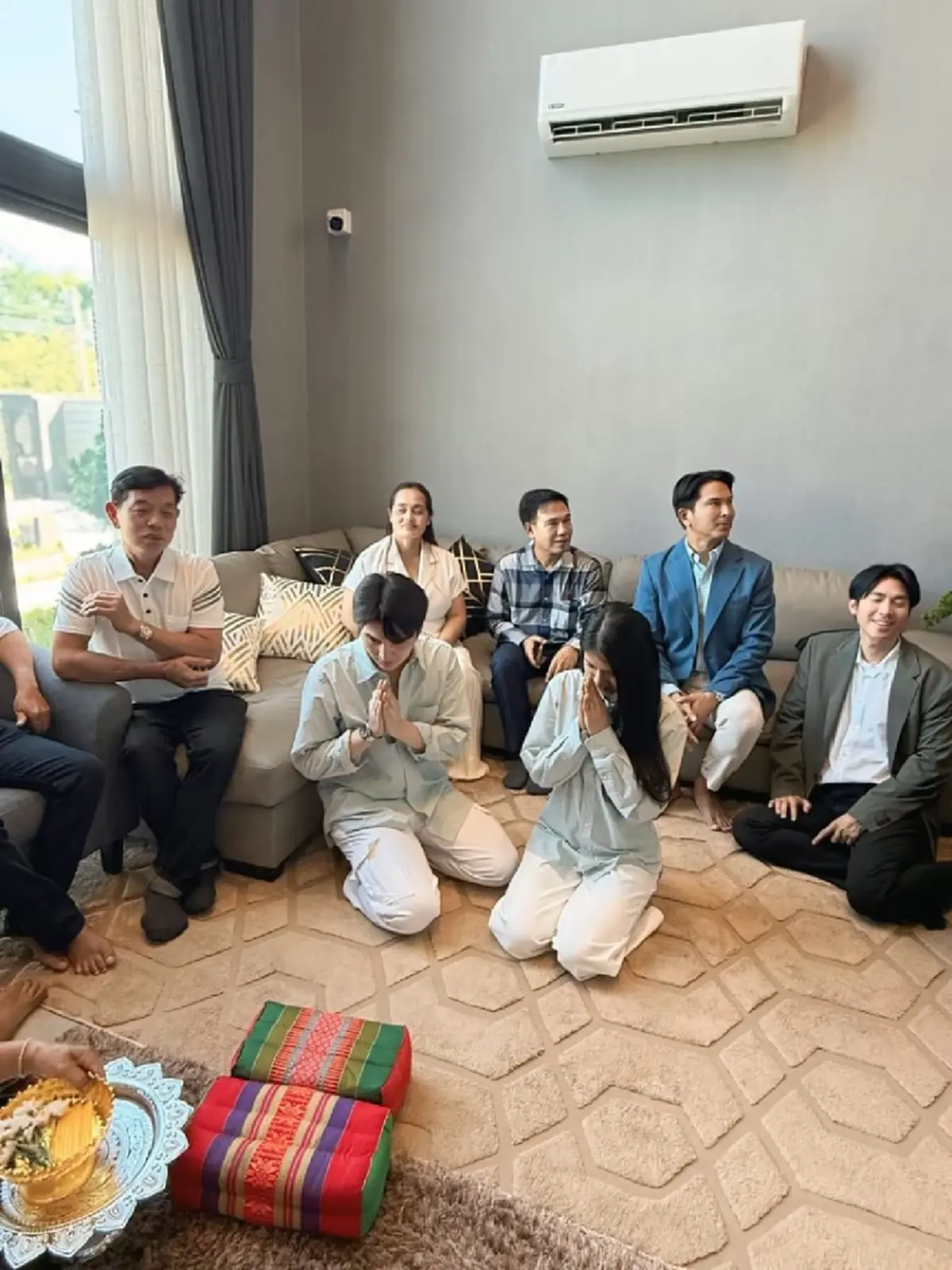 เปิดสินสอด "ซัน วงศธร" สู่ขอ "แพรวพราว" เห็นแล้วไม่ธรรมดา