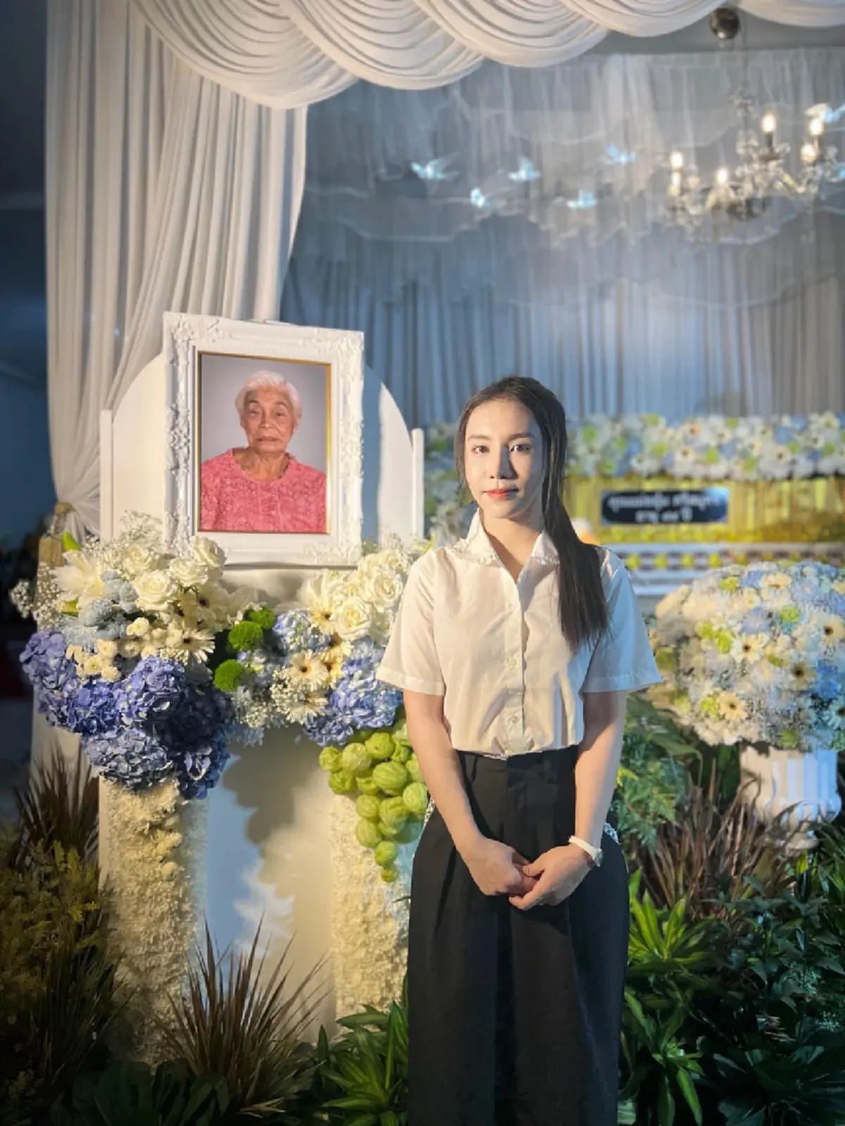 \"หมอโบว์\" วูบล้มเลือดอาบคาง น้ำหนักหาย 3โล หลังสูญเสียครั้งใหญ่