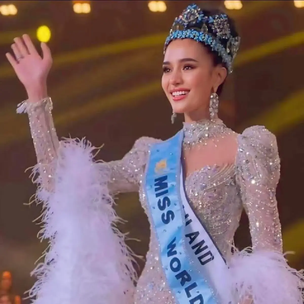 ย้อนฟังคำตอบ "โอปอล สุชาตา" สร้างประวัติศาสตร์ คว้า Miss World 2025