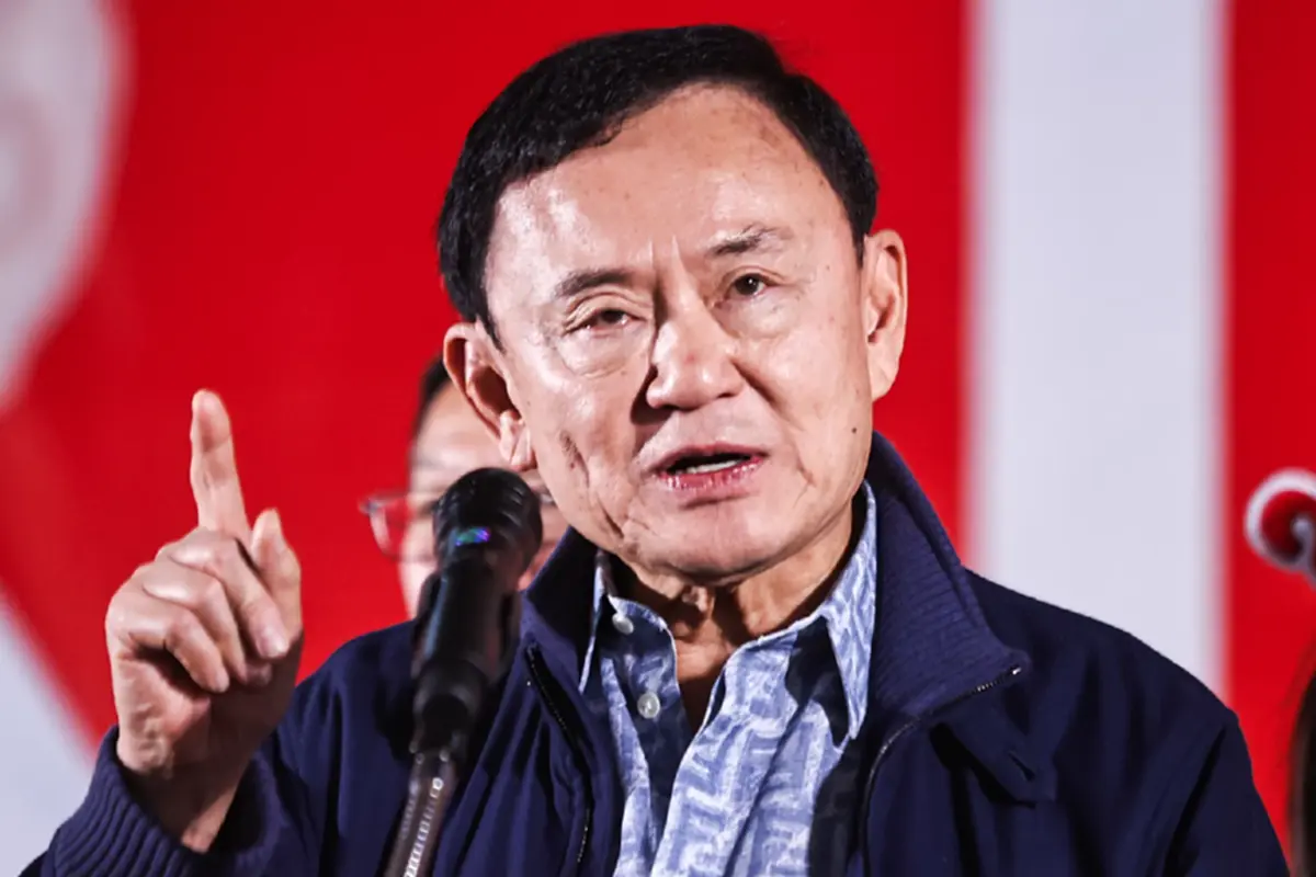 "ทักษิณ"ป่วยทิพย์ หลอกคนไทย "ฮุน เซน" แฉ แค่สวมเฝือกถ่ายรูปคู่