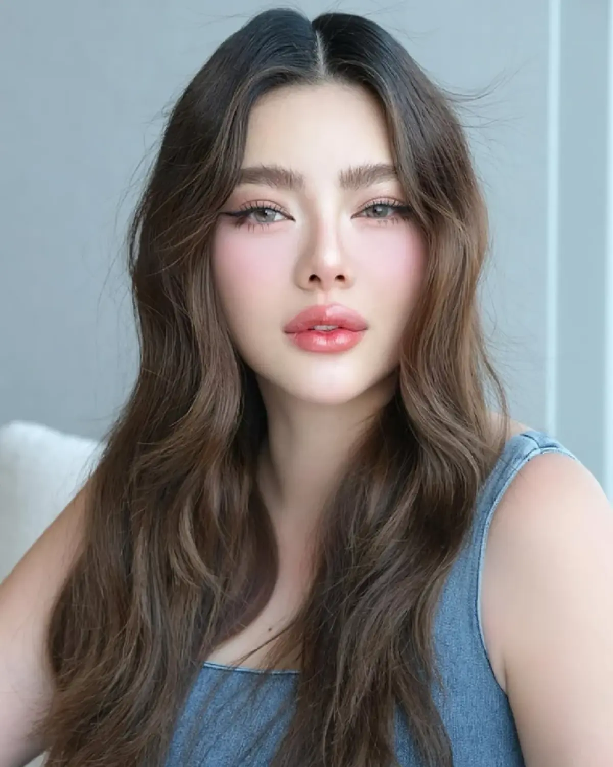 จับตา ดิว อริสรา ประกาศไลฟ์ครั้งแรกพรุ่งนี้ หลังโพสต์ชวนสงสัย