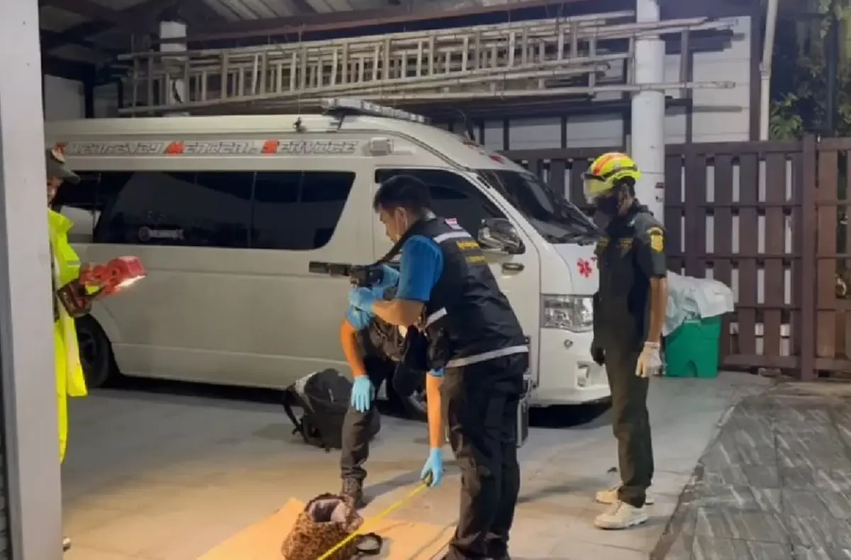 ศึกสายเลือด พี่ชักมีดพุ่งใส่โดนน้องสวนดับ ก่อนทรุดปล่อยโฮข้างๆ