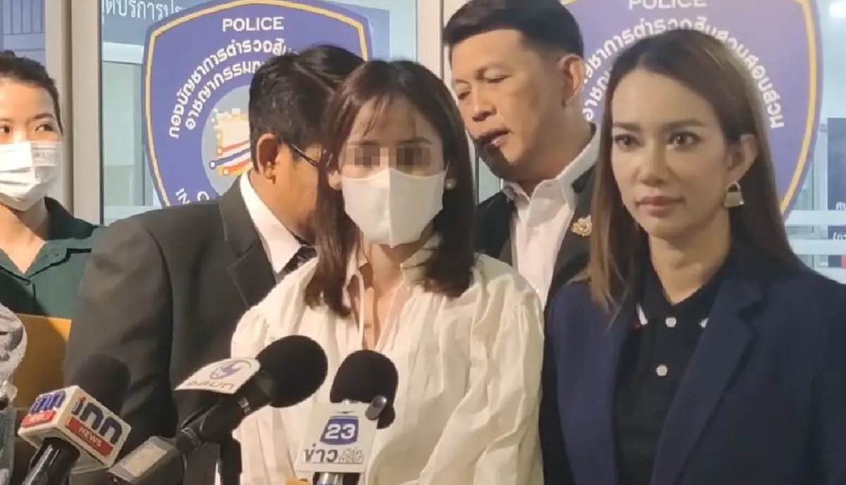 ฉาว ลุยแจ้งความเอาผิด ช่างแต่งหน้าชื่อดัง แฉวีรกรรมแสบ ไม่สะท้าน