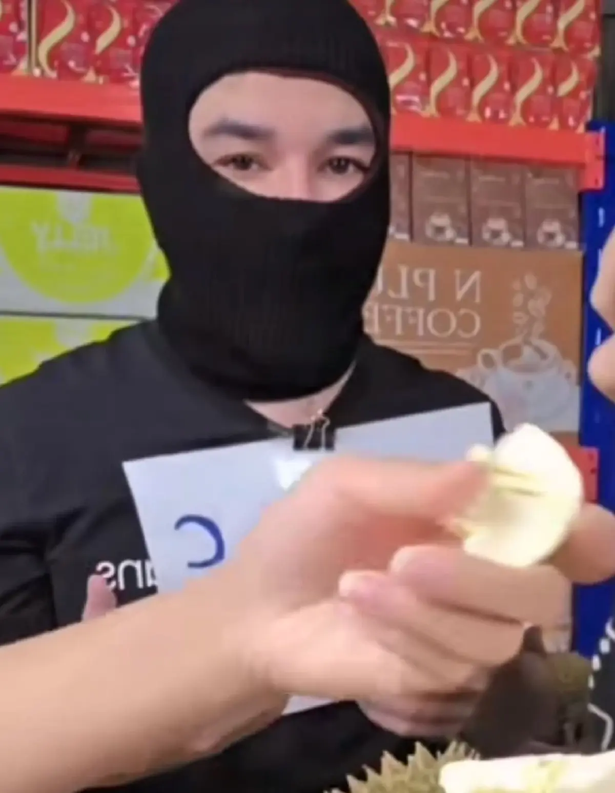 \"แม่ตั๊ก – ป๋าเบียร์\" คัมแบ็ค ไลฟ์สดขายของเดือด ตอกกลับคนเหยียด