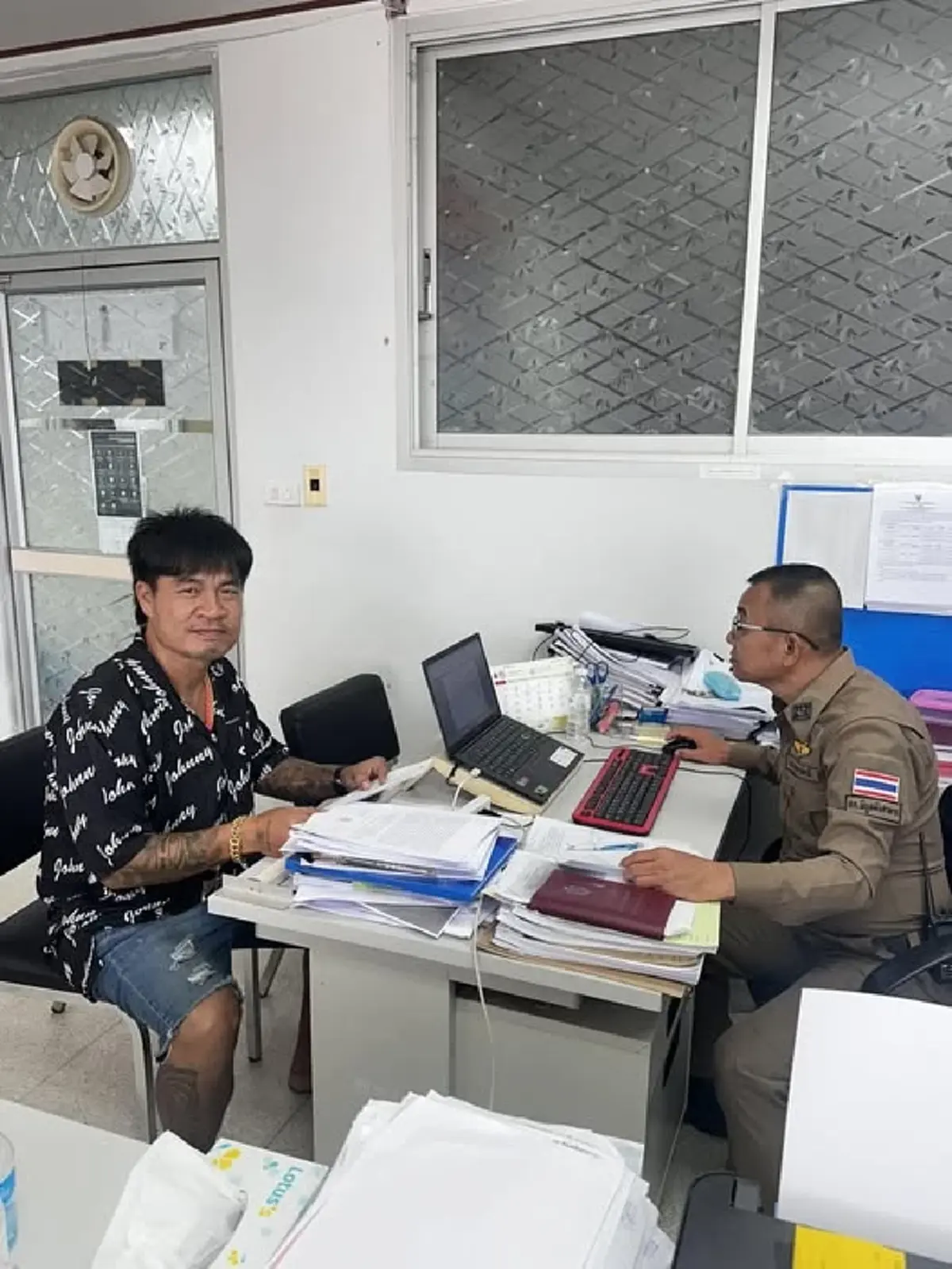 จอนนี่มือปราบ ทนไม่ไหว หลังรู้จากวงใน ลั่นอายแทนต้นสังกัดจริงๆ