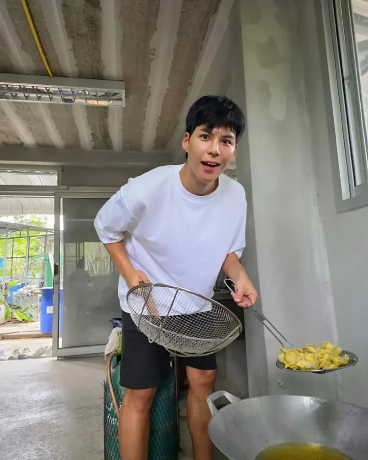 ต้นสังกัด พี่จอง คัลแลน ขอความร่วมมือแฟนคลับ อย่ารบกวนการทำงาน