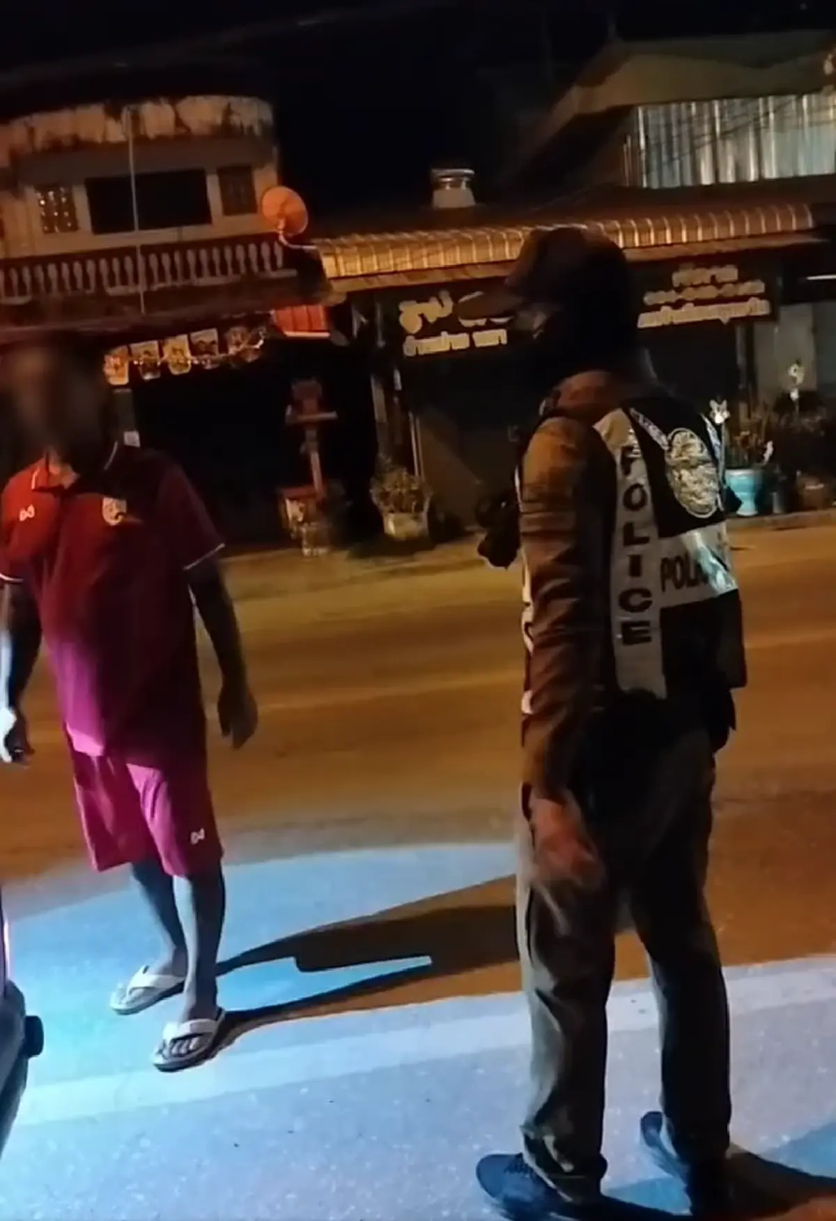 หนุ่มสงสัย โดนเรียกตรวจฉี่เกือบทุกวัน ลั่นถาม เพราะตัวลายใช่มั้ย