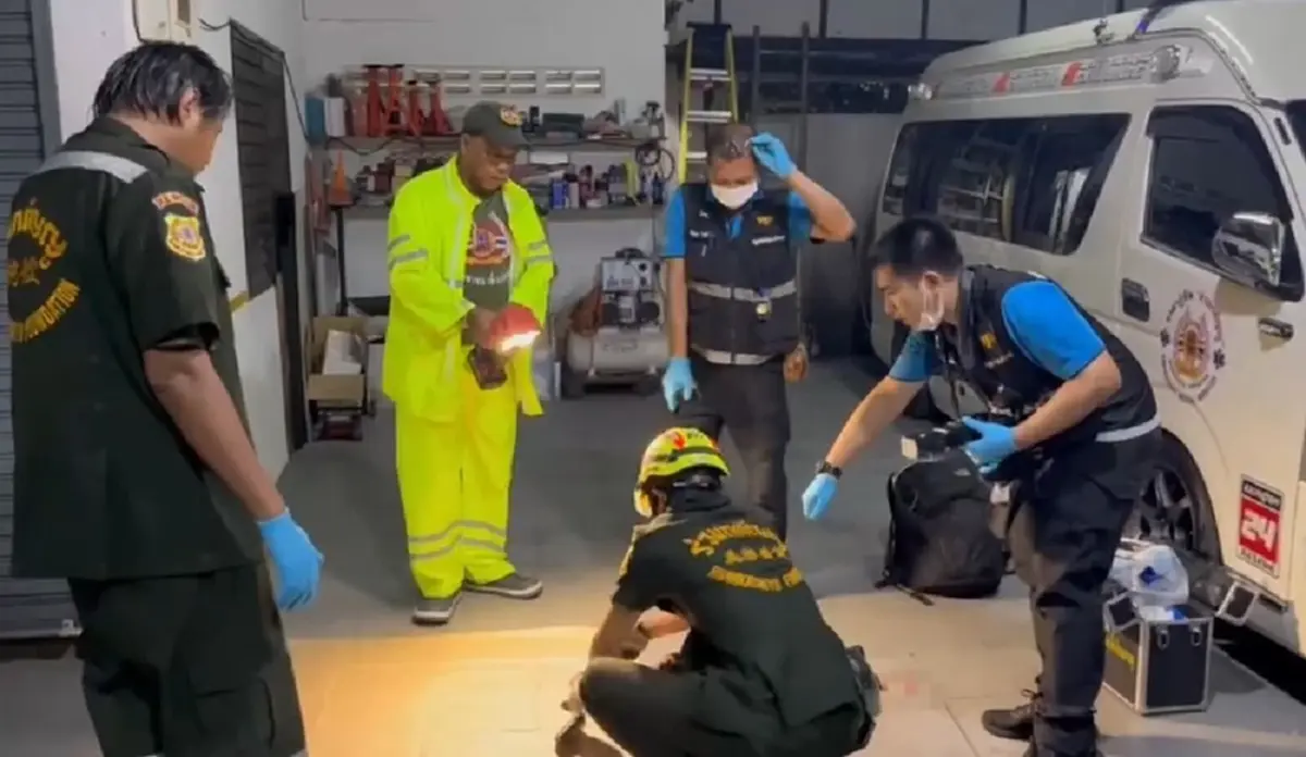 ศึกสายเลือด พี่ชักมีดพุ่งใส่โดนน้องสวนดับ ก่อนทรุดปล่อยโฮข้างๆ