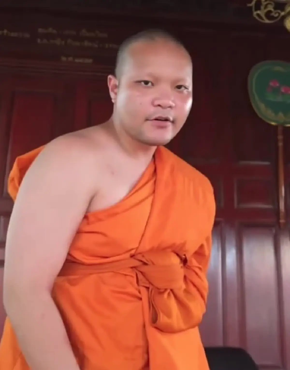 พระมิกซ์ ลูกชายหม่ำ จ๊กมก ให้เลขมงคลโยมพี่สาว ลั่นงวดนี้มาแน่