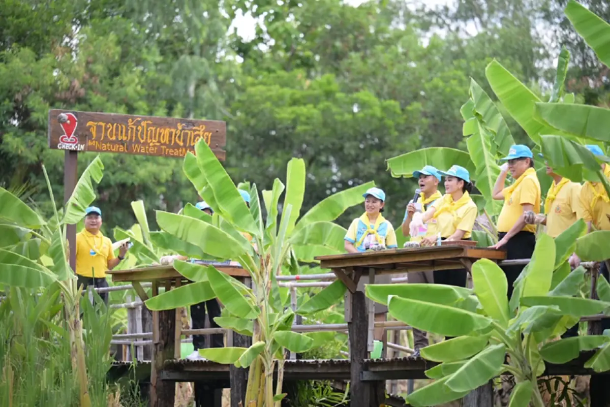 เปิดภาพบรรยากาศ นายกฯ เข้าเยี่ยมชม ศึกษาดูงานเศรษฐกิจพอเพียง