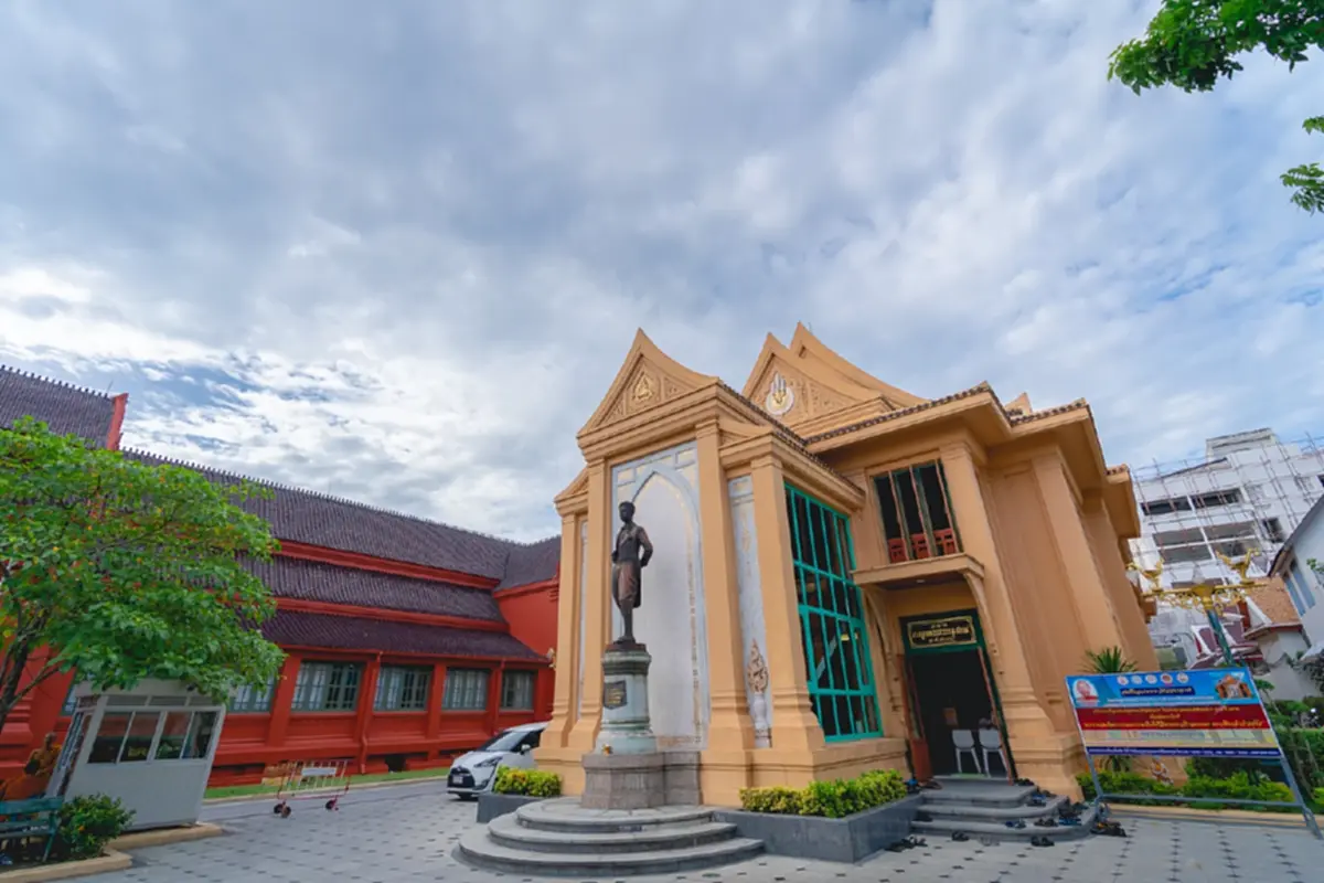 แถลงการณ์ วัดมหาธาตุยุวราชรังสฤษฎิ์ ปมพระรูปหนึ่ง พัวพัน สีกา ก.