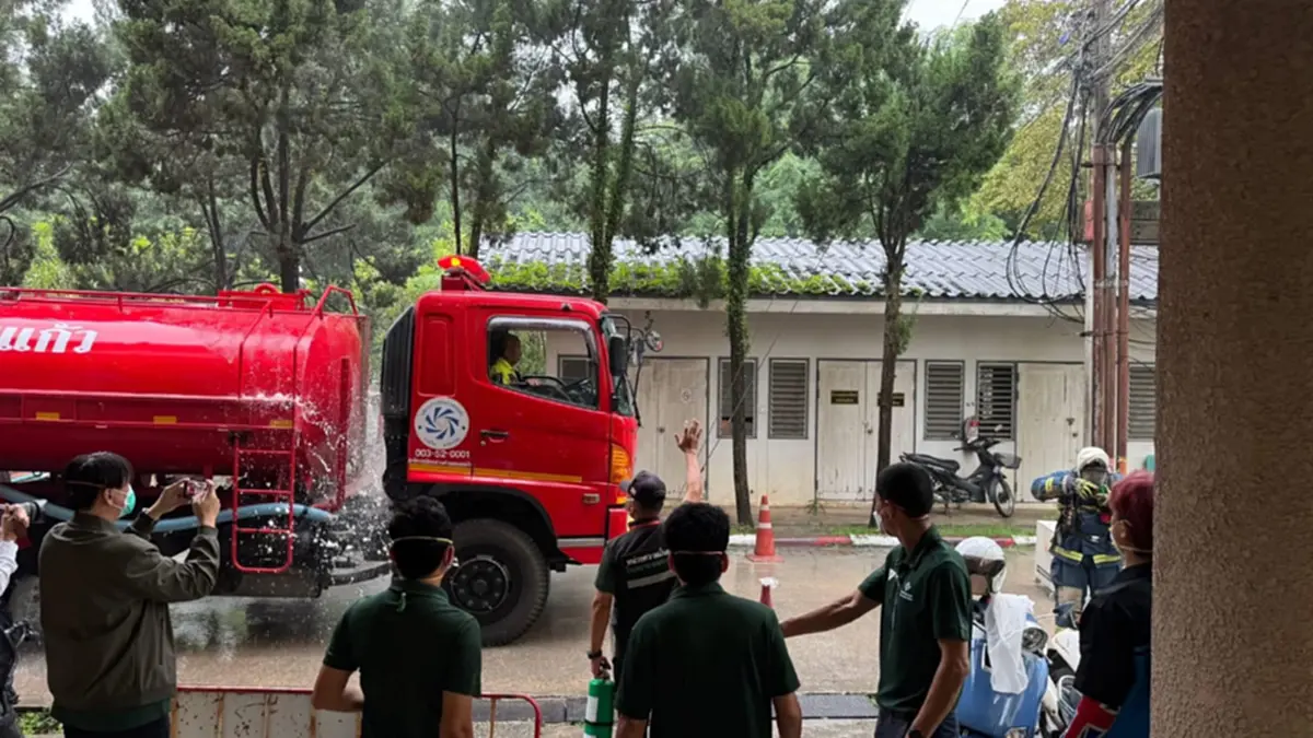 เกิดเหตุเพลิงไหม้ โรงพยาบาลนครพิงค์ ขณะนี้ควบคุมเพลิงได้แล้ว