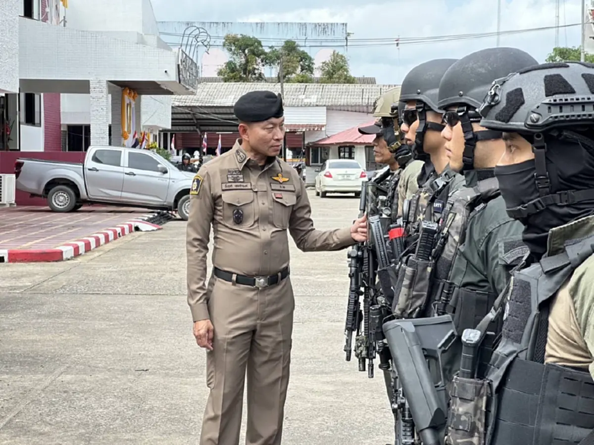 ผบช.ภ.2 สั่ง ตร.ตรึงเข้ม แนวชายแดนเตรียมกำลังพร้อมหนุนส่วนหน้า