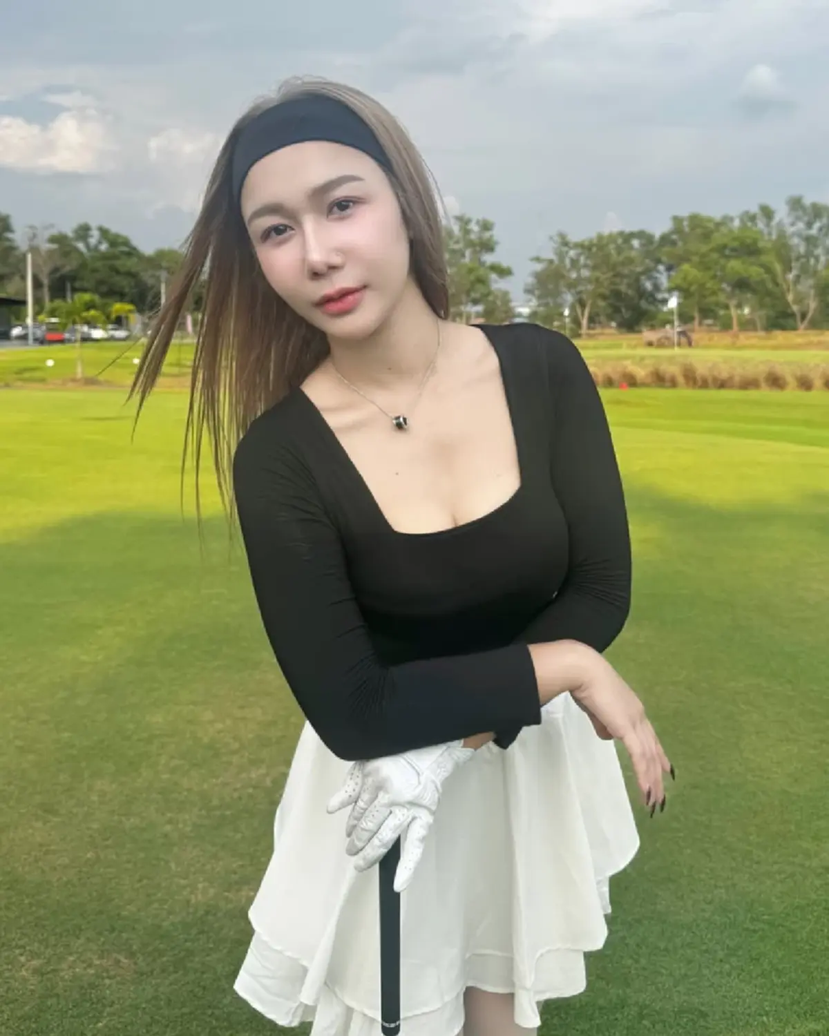 รู้จัก เฟิร์ส หนูเป็นคนไทย นักร้องสาวเสียงดี ความสามารถไม่ธรรมดา