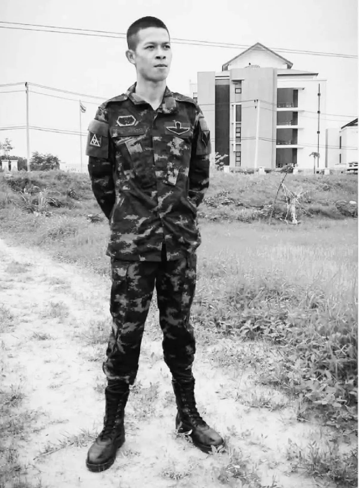 ส.อ.กฤษฎา น้อยโคตร (เจ)