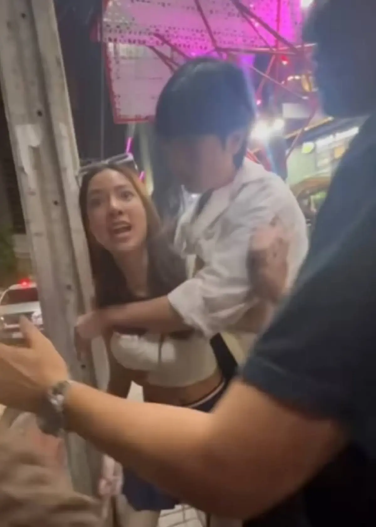 \"หญิงออน\" แจงอีก ปมปะทะเดือดสาวสอง ขอโทษ \"ดวงดาว\" ถูกลากโยงดราม่า