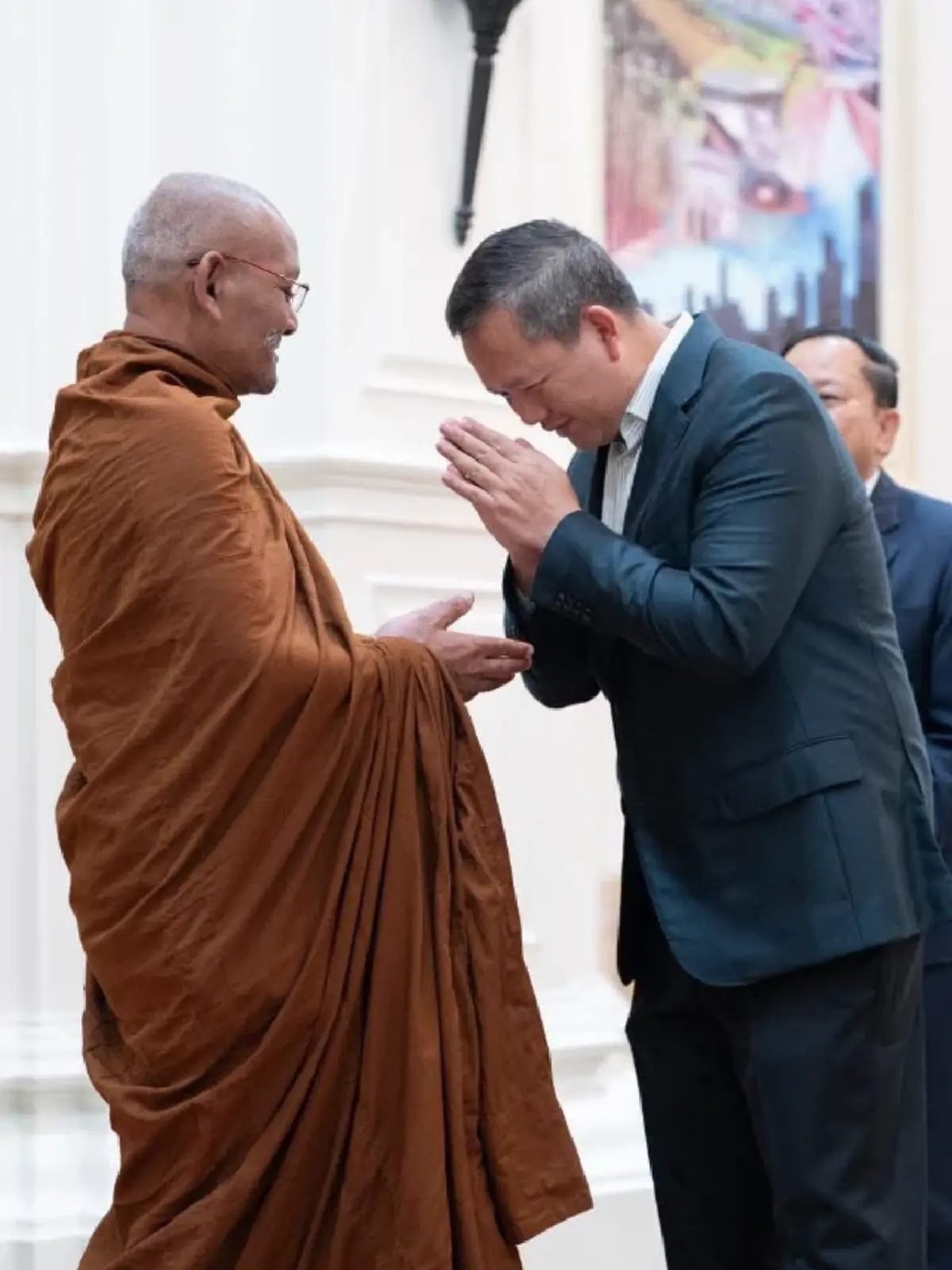 หลวงตาสุจ แย่แล้ว เขมรหลอนหนัก ปั่นโซเชียลหาว่าเป็นสายลับให้ไทย