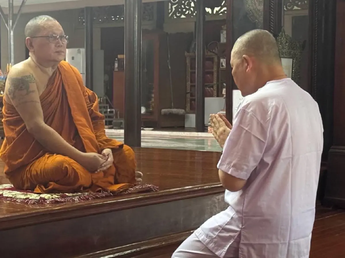 สึกแล้ว"เจ้าคุณประสิทธิ์"วัดประยุรวงศาวาสฯ ถือฤกษ์ 18.09 น.