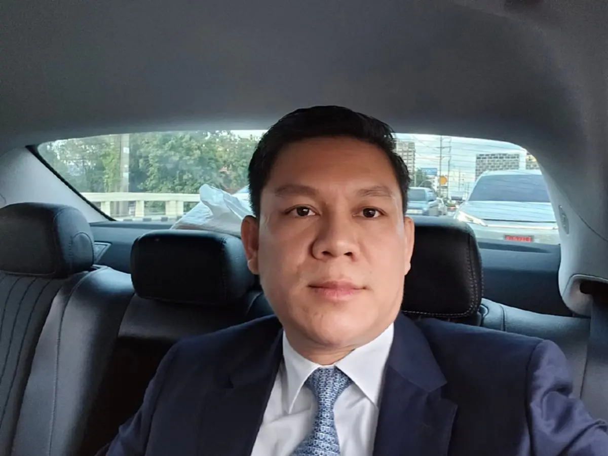 เอาเรื่อง เปิดโพสต์ "ทูตกัมพูชา" หลานฮุนเซน หลังโดนไล่กลับประเทศ