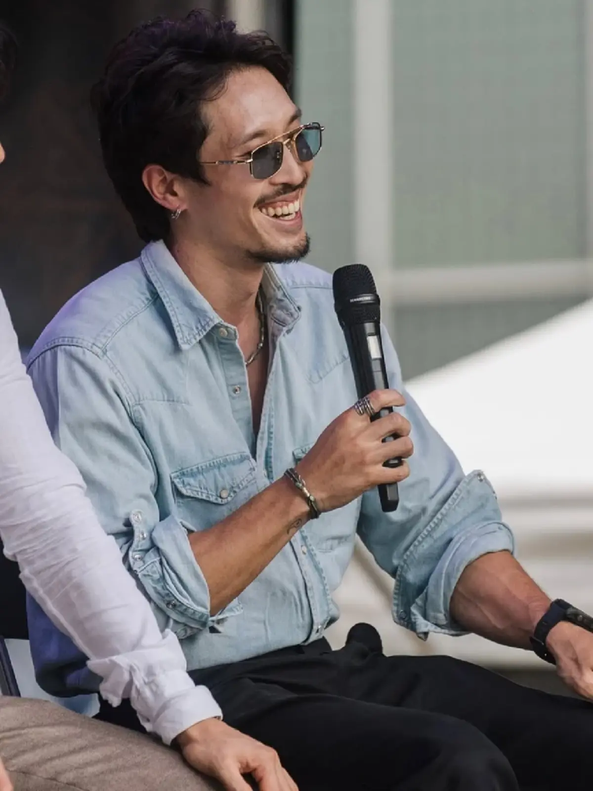 ใจหาย "ดาราดัง" โบกมือลาต้นสังกัด หลังอยู่มายาวนานกว่า 10 ปี